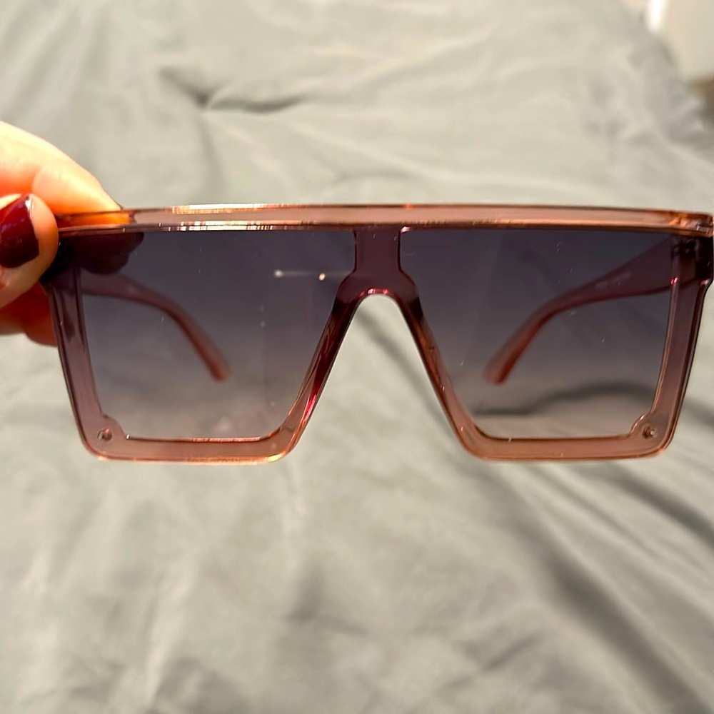 Quo Square sunglasses
